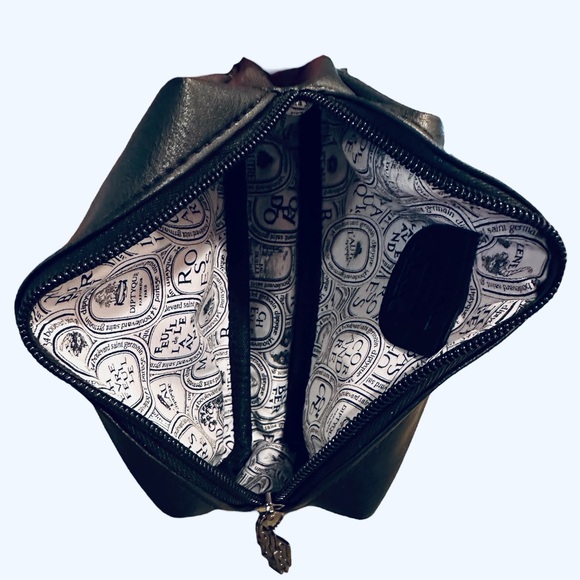 Diptyque Paris Black Pouch - Picture 2 of 6
